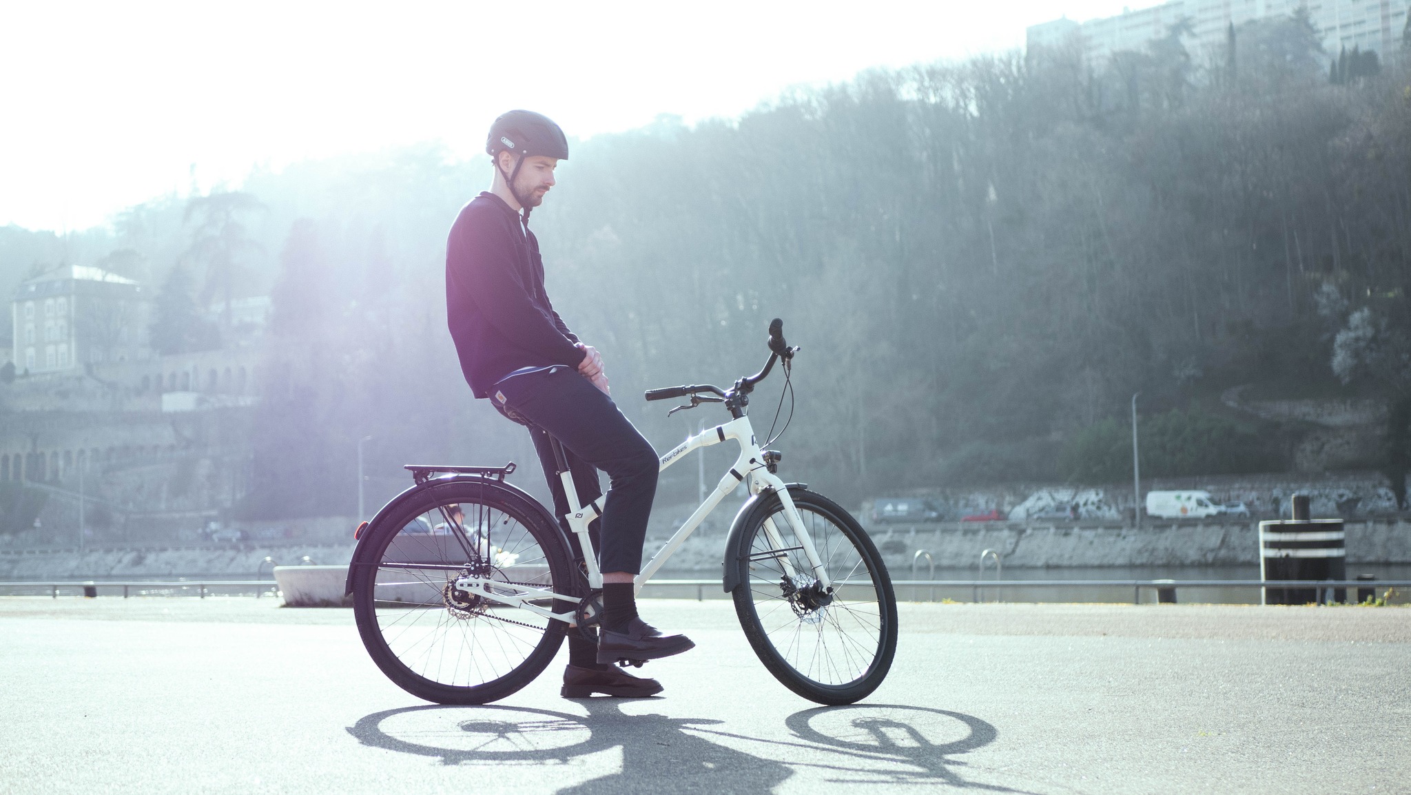 Ref Bikes Wide City Shot